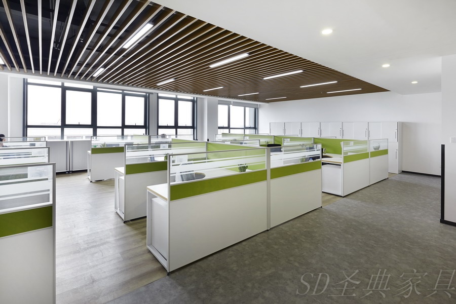 員工(gōng)屏風卡位